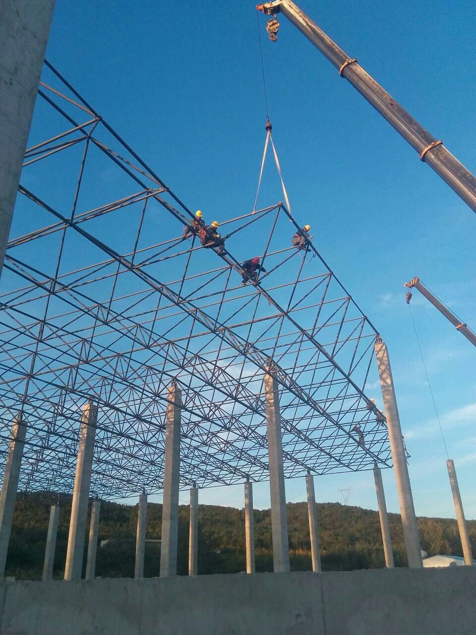 肇东汪清物流园网架